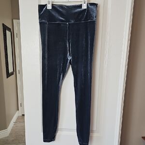 Athleta Velvet Leggings L